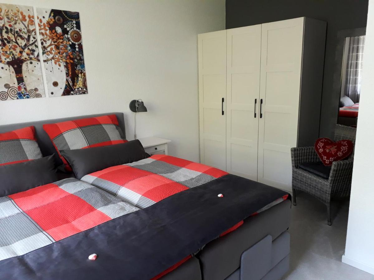 Ferienwohnung Krekel In Ruhiger Lage Inklusiv Waeschepaket, Wlan, Parkplatz Браунлаге Екстериор снимка